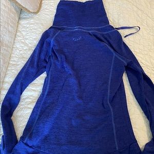 Kuhl athletic long sleeve shirt